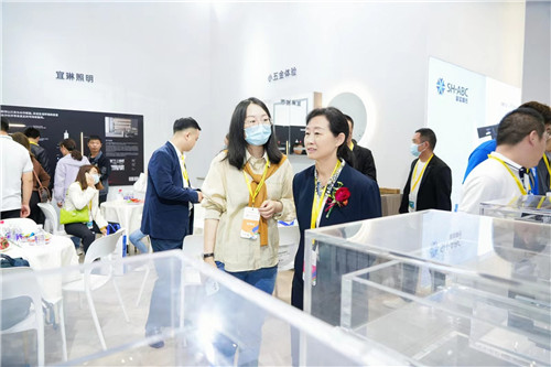 第22屆西安國際家具展盛大開幕，四川技術服務引領行業新風尚